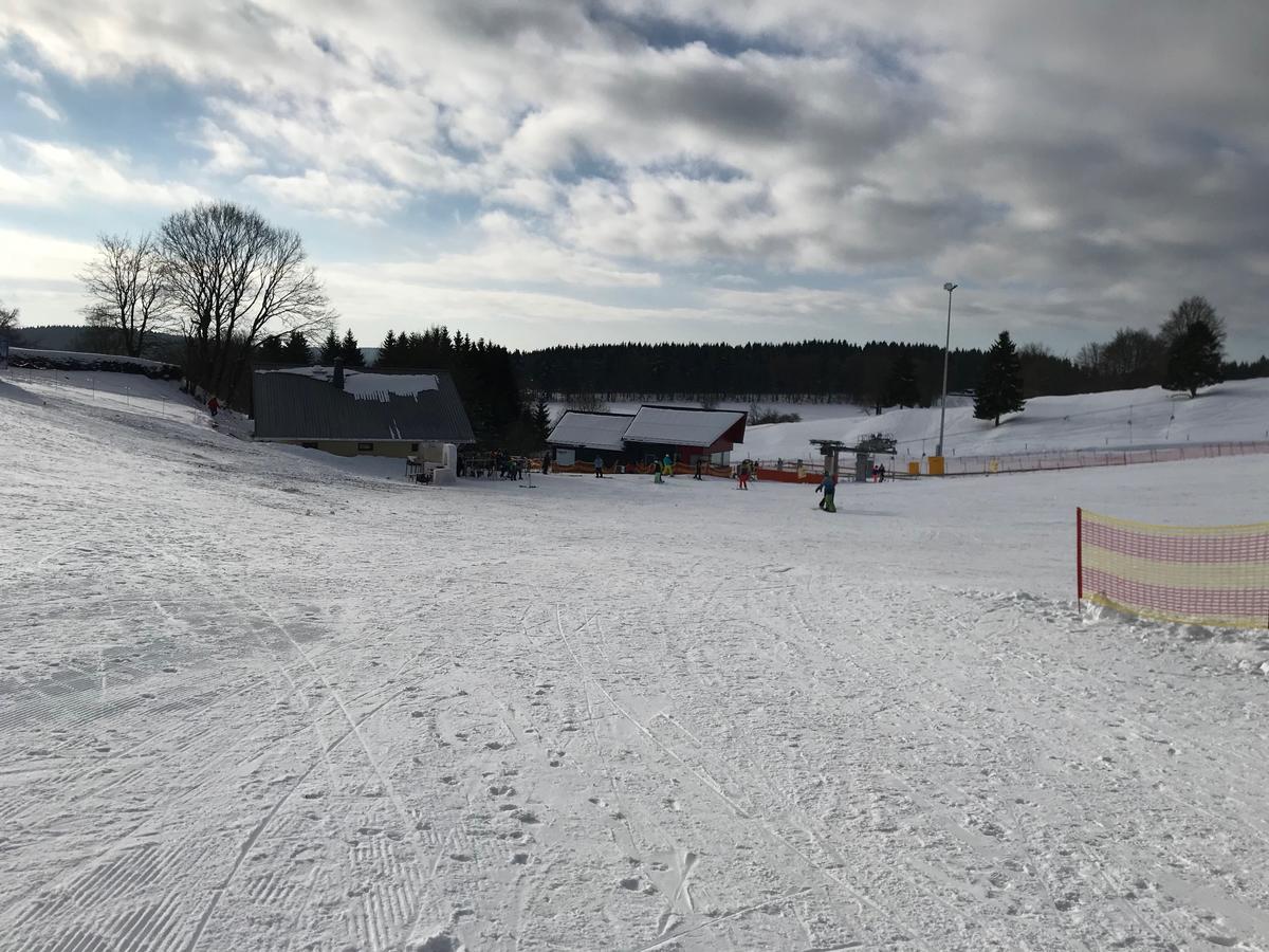 Gasthof 'Zum Reifberg' Ilmenau Exterior photo
